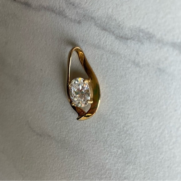 Vintage UTC 925 Sterling Silver CZ Pendant Oval Tear Drop Cubic Zirconia Sparkly - Picture 5 of 11